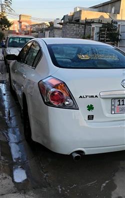 نيسان ألتيما